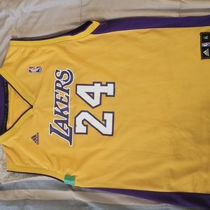 Size XL Youth Kobe Bryant Jersey #24